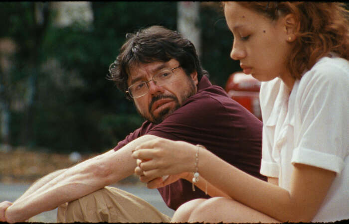 POETA_Stills_R709_00940382.jpg