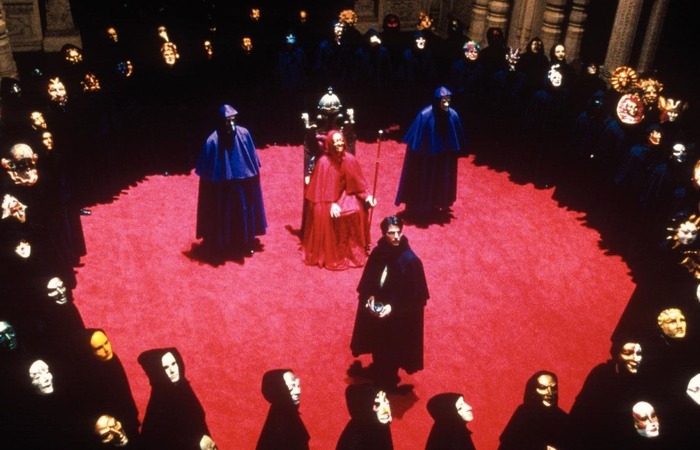 A-still-from-Eyes-Wide-Shut-1999.jpg
